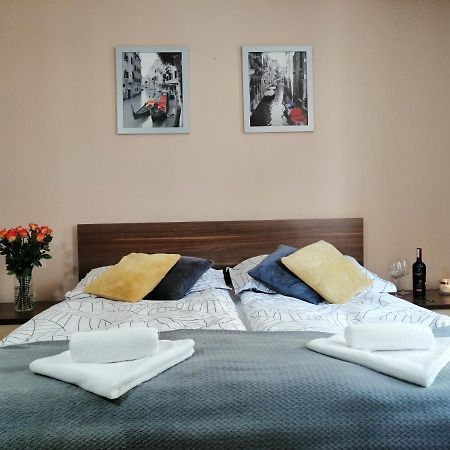 Cicha Przystan Apartament Starowka Leilighet Kołobrzeg Eksteriør bilde